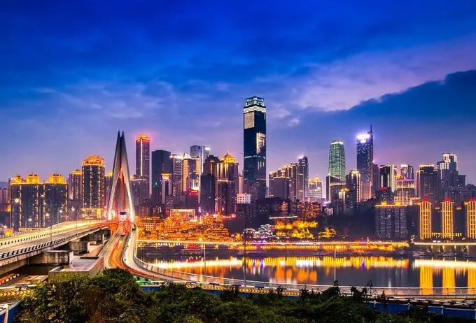 山城重庆，魅力四射，文化传承与创新同行